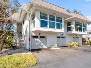 531 Sutton Pl #14, Longboat Key, FL 34228