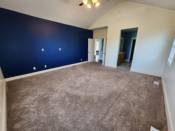 3rd image of 1408 S Meadow Crest Way