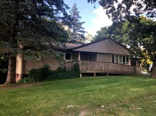 2001 Eagle Dr, Buffalo, MN 55313