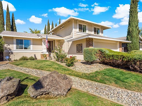 5th image of 10037 Bexley Dr