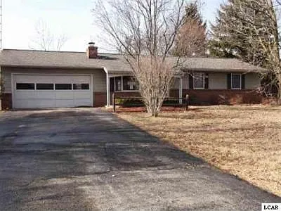 3204 Mardan Dr photo 1