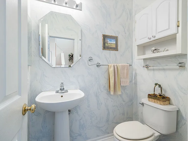32504 Millstone Cir — Photo 3