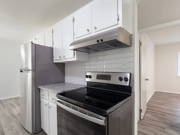 641 Powder Springs Smyrna LLC — Photo 8