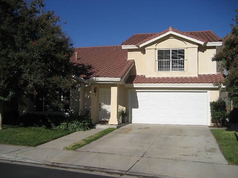 1st image of 1909 Mirador Dr