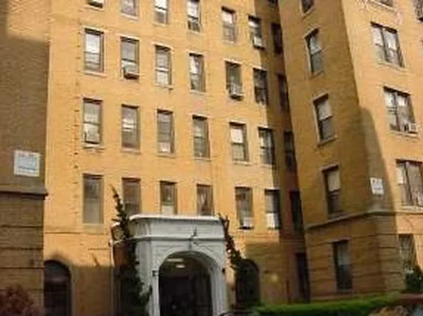 3105 Brighton 3rd Street image 1 of 1