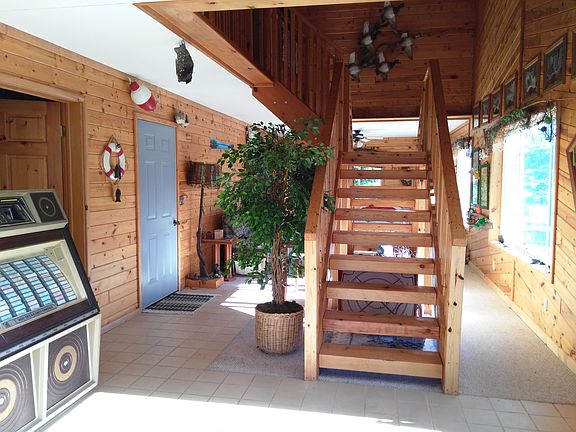 Guest House (back of garage)