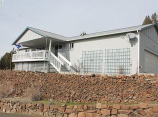 111 NW Valley View Dr, John Day, OR 97845