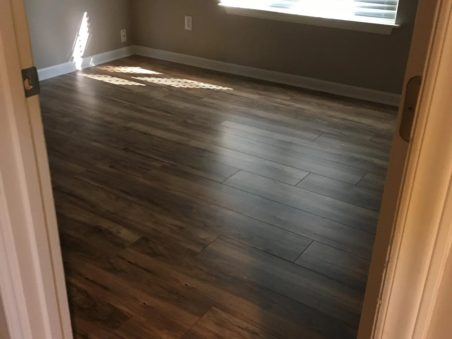 3 bed, 2.5 bath, 1833 sqft, $2,500 — Photo 4