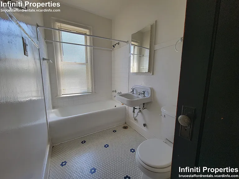 9000 S Aberdeen St #B — Photo 8