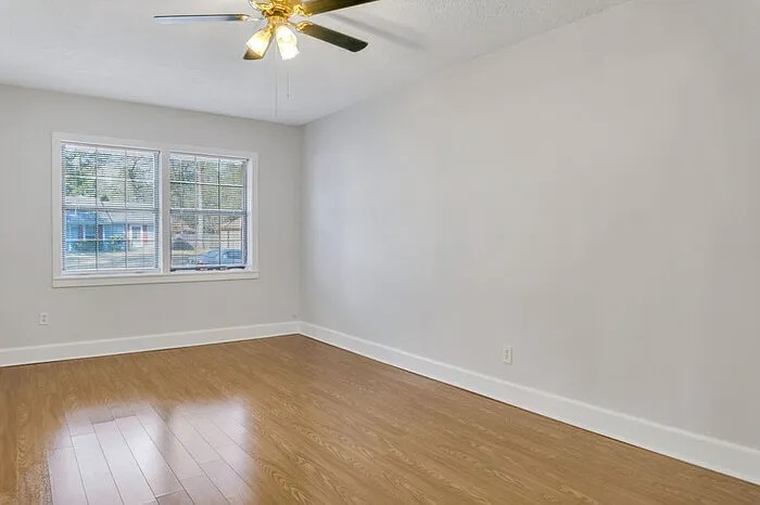 207 Whittington Dr — Photo 7