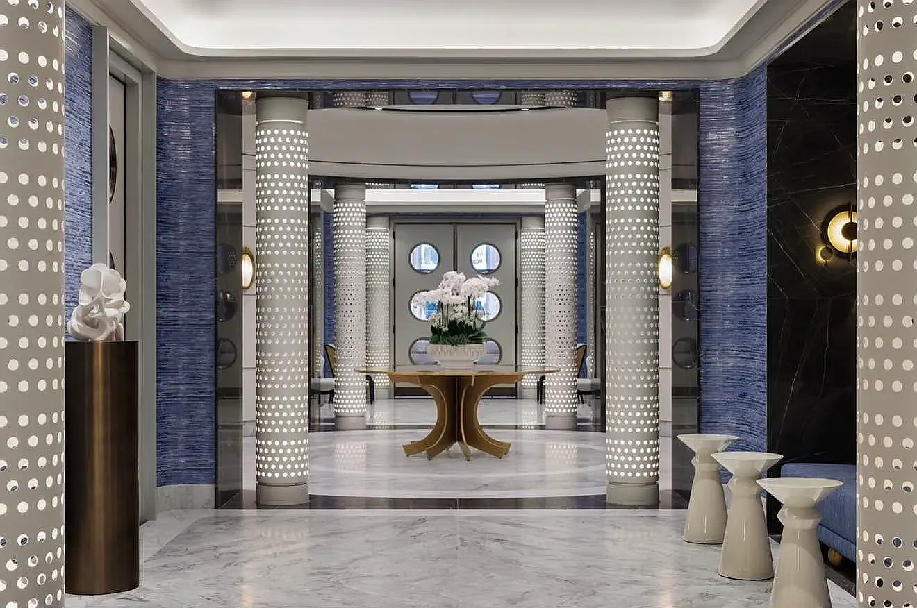 303 Park Avenue — Photo 3
