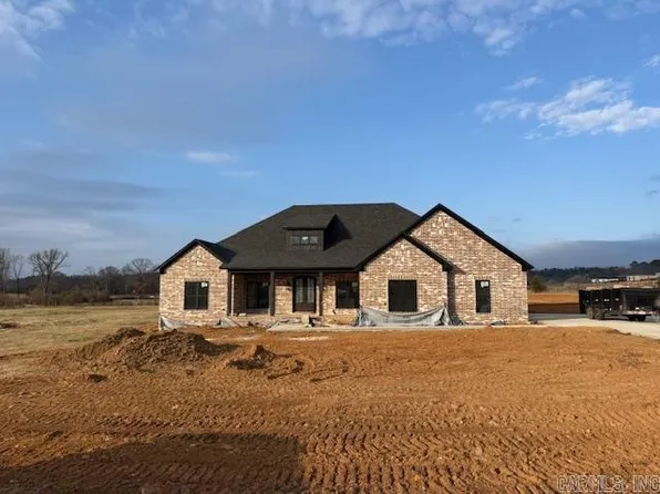 10 Republican Meadow Ln, Greenbrier, AR 72058