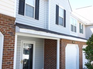 8247 Christmas Ct, Charlotte, NC 28216