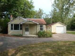 2420 Curtis Rd, Adrian, MI 49221