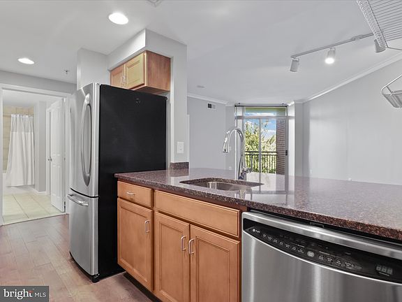 3rd image of 4480 Market Commons Dr Unit 506