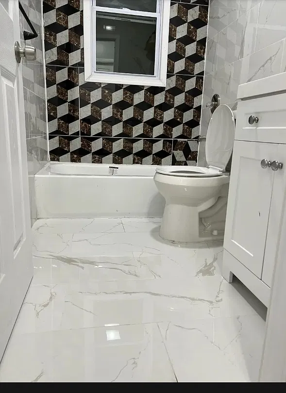 2 bed, 3180 sqft, $999 — Photo 1