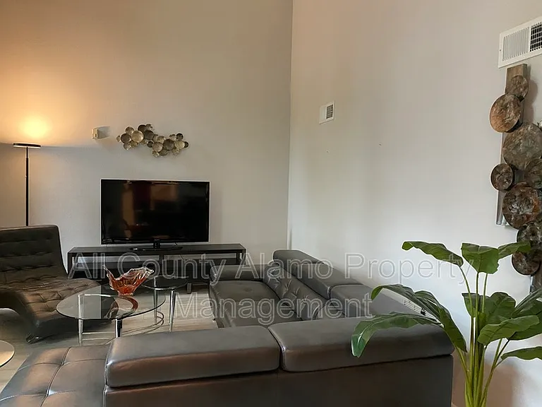 8907 Willmon Way — Photo 3