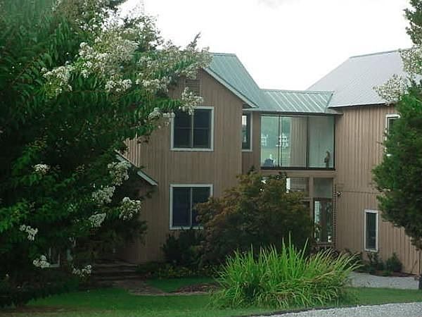1st image of 1255 Holbrook Ln