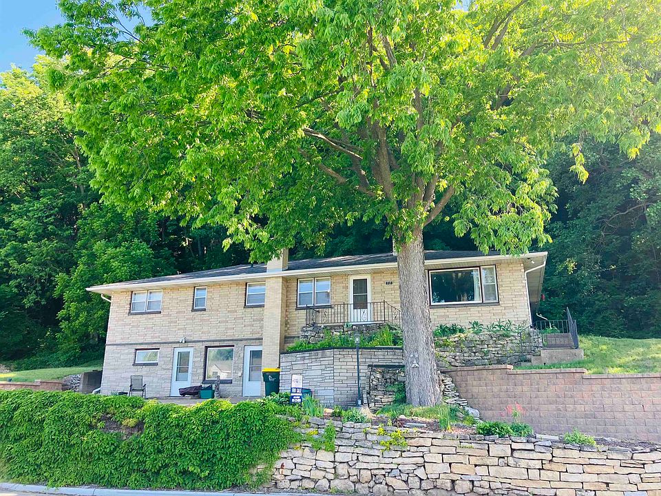 2nd image of 313 Bluff St