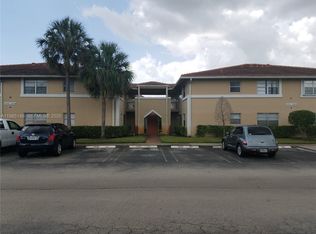 10040 Twin Lakes Dr #37-A, Coral Springs, FL 33071