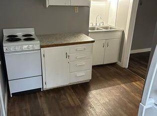 8 King St #2, Norway, ME 04268