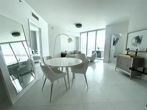 350 S Miami Ave #4003 Photo 1