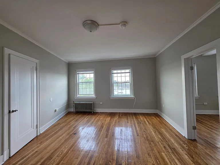 1175 Chapel St #E2 — Photo 2