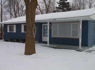 4493 W Pine River Rd, Saint Louis, MI 48880