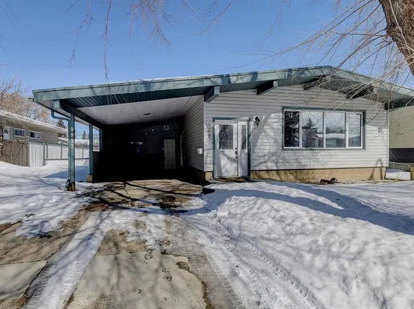 9932 S 87th Ave, Grande Prairie, AB T8V 0B2