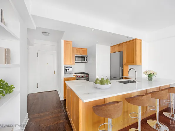410 West 24th Street 6GH image 3 of 17