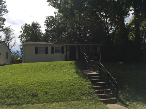 315 Hughes St, Danville, VA 24541