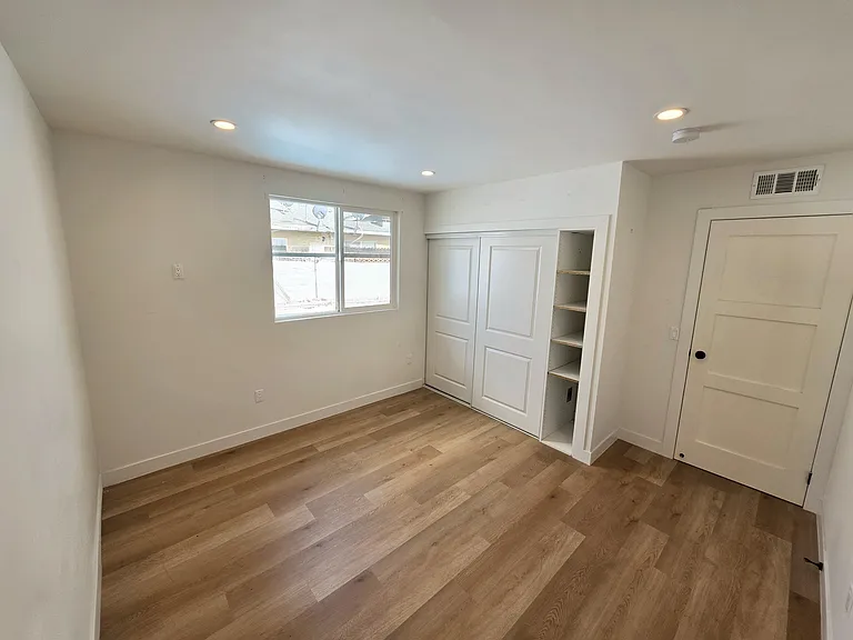 14929 Titus St #A — Photo 25
