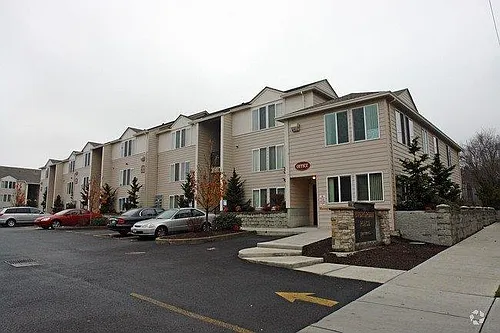 Evergreen Place Apartments Photo 1