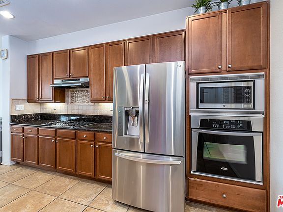 5th image of 16638 Nicklaus Dr Unit 97