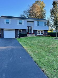 104 Pamela Ln, Newark, NY, 14513