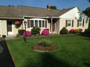 92 Laroche St, Ludlow, MA 01056