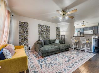 930 Panorama Dr, Dripping Springs, TX 78620