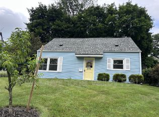 2364 Suncrest Dr, Cuyahoga Falls, OH 44221