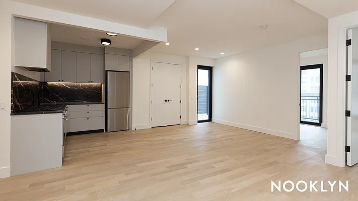 Rented by Nooklyn NYC LLC | media 28