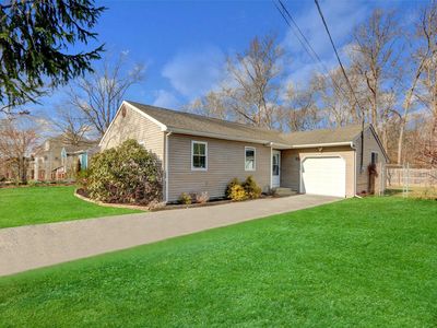 15 Golden Gate Drive, Shirley, NY, 11967