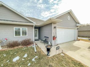 1304 Prospect Ave, Malvern, IA 51551