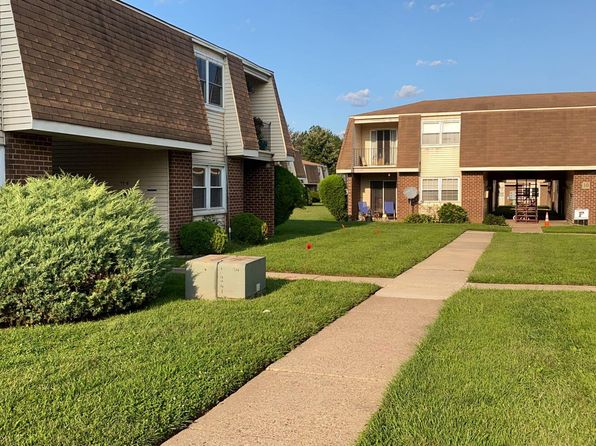 31 Florence Tollgate Pl UNIT 2