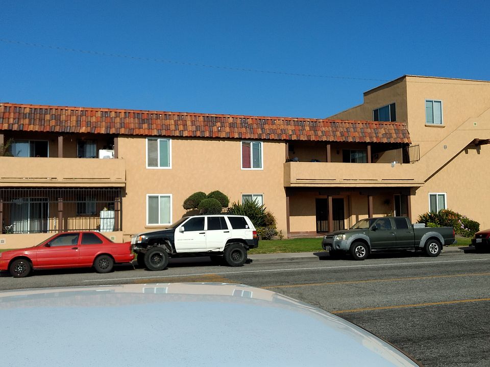 2nd image of 1200 N H St APT 210