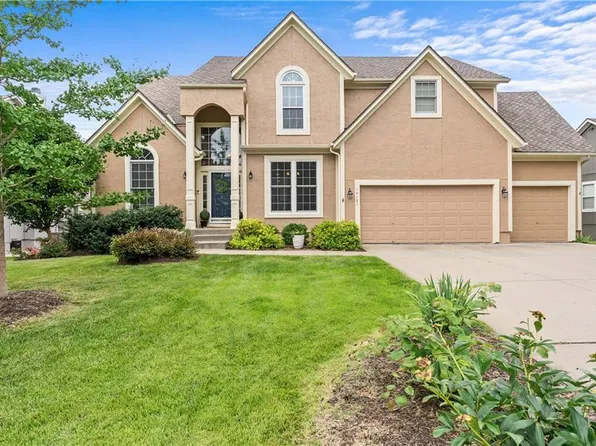 14121 W 142nd St, Olathe, KS 66062
