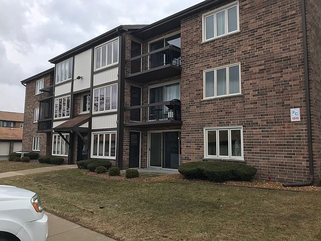 1st image of 4940 Circle Ct APT 605
