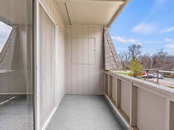 4th image of 7329 Troup Ave #1908-8