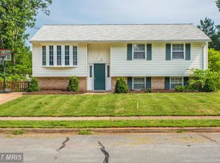 14916 Ritchie Rd, Centreville, VA 20120