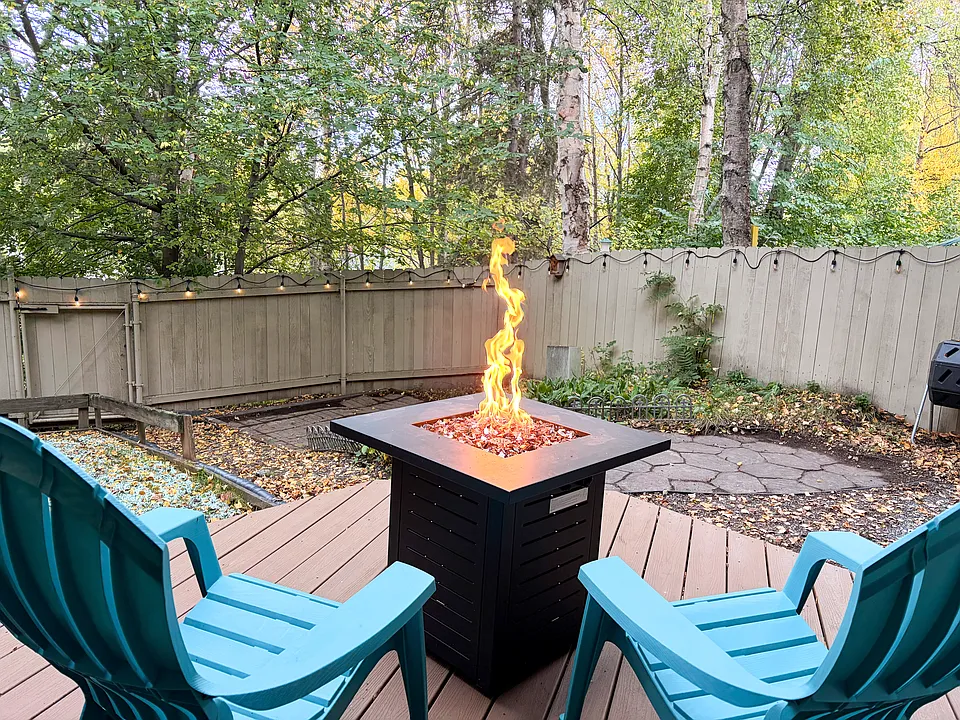 2018 Stonegate Cir
