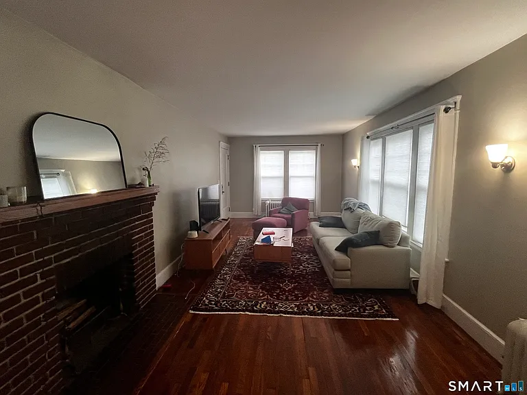 21 Elmwood Rd — Photo 16