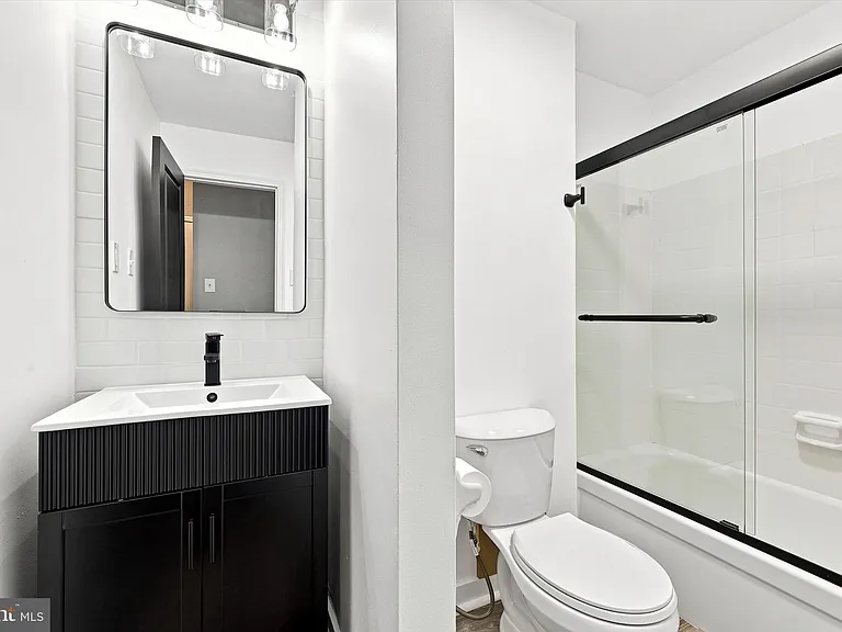 520 Spruce St #1 — Photo 19